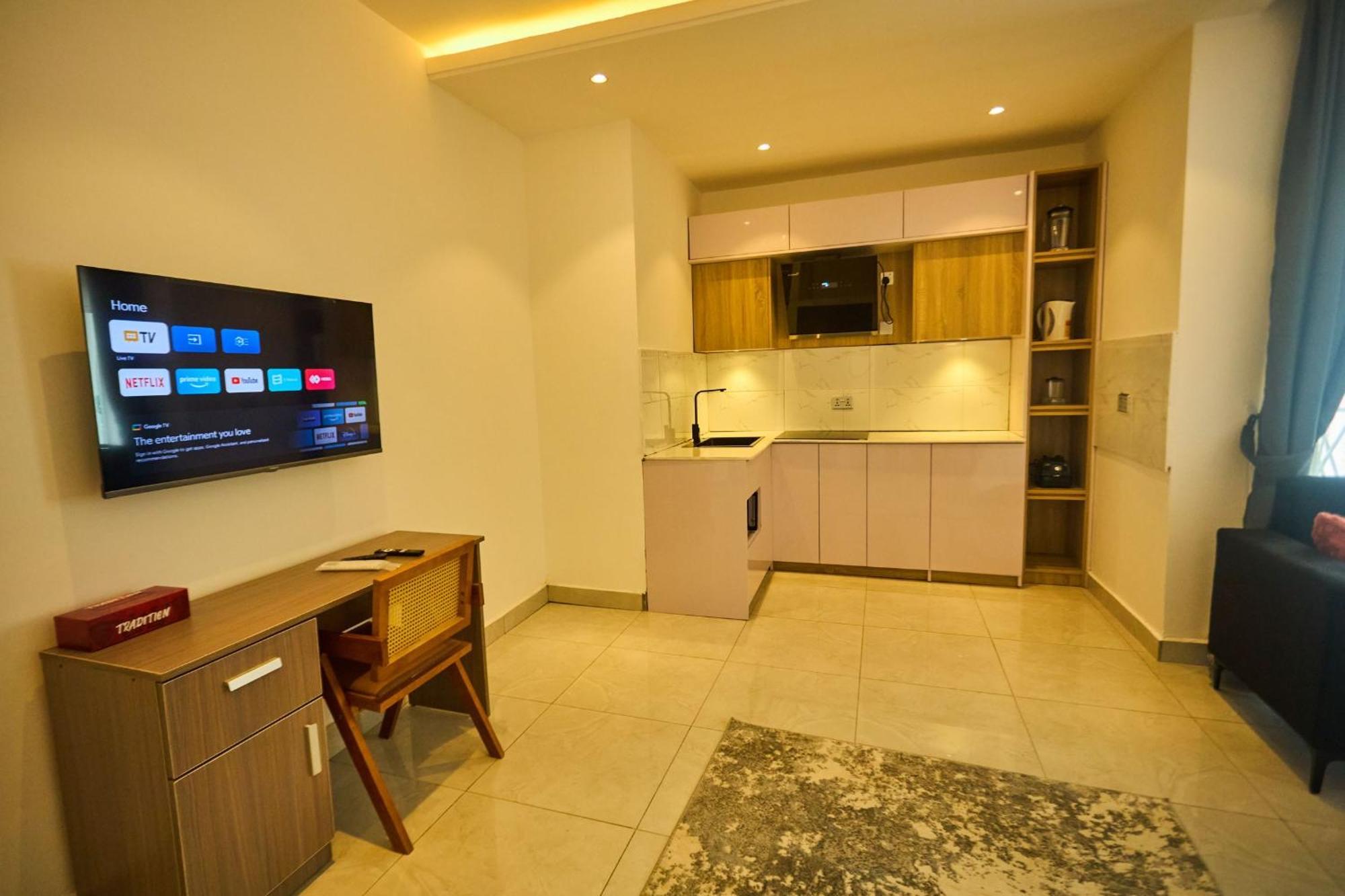 Aiden Homes And Apartments Hotel Koforidua Luaran gambar