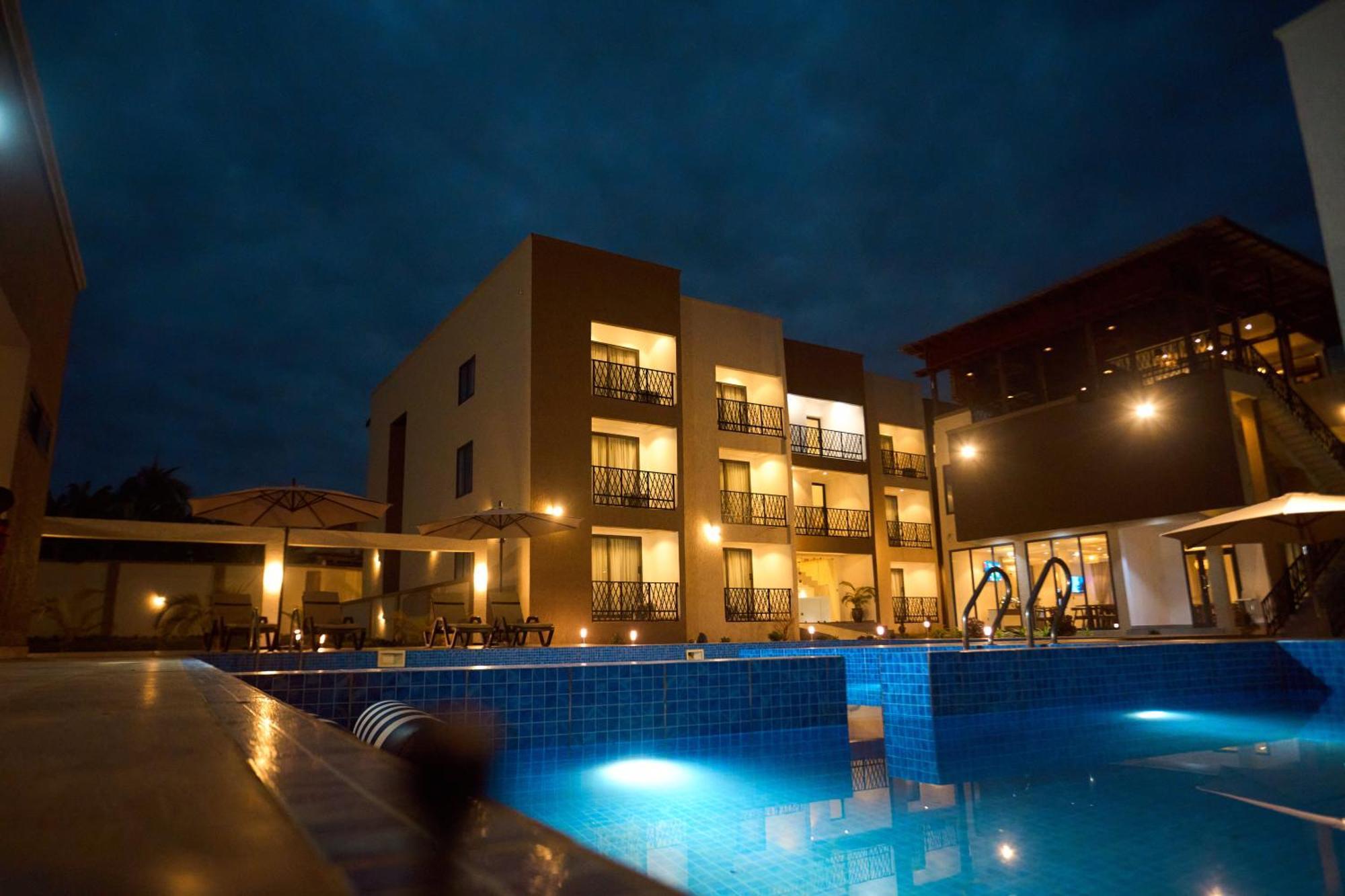Aiden Homes And Apartments Hotel Koforidua Luaran gambar