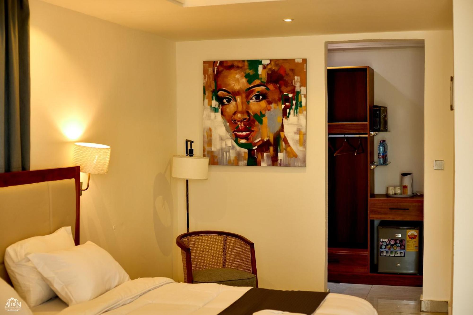 Aiden Homes And Apartments Hotel Koforidua Luaran gambar
